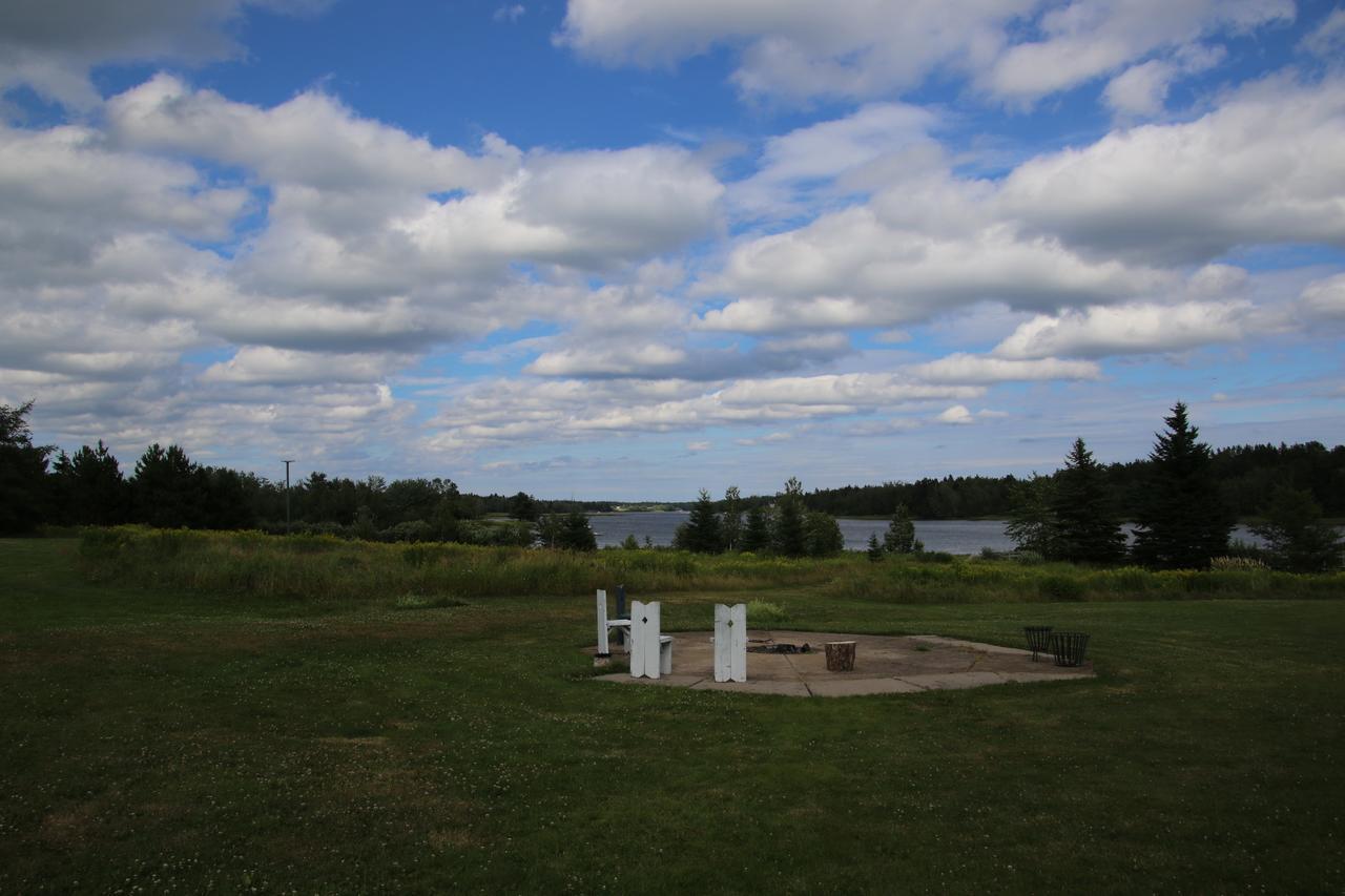 L'Ancrage B&B And Cottages Saint Louis de Kent Buitenkant foto